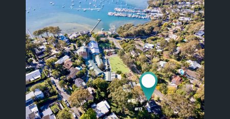 Charming Bayview Cottage with Spacious Entertaining Areas - Photo 3