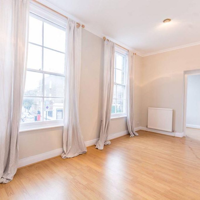 2 bedroom flat to rent - Photo 1