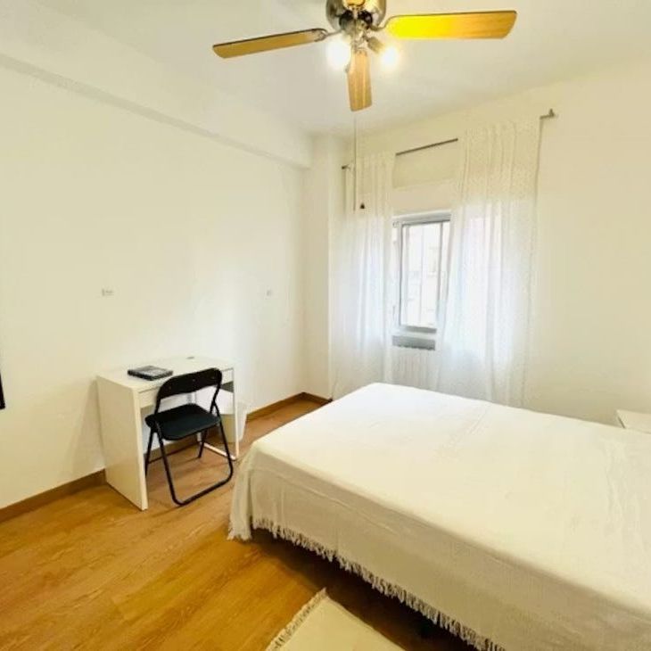 Calle Pascual Hermanos, Alcobendas, Community of Madrid 28100 - Photo 1