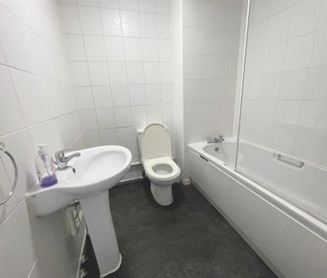 Farrer Street, Bedford - Photo 1