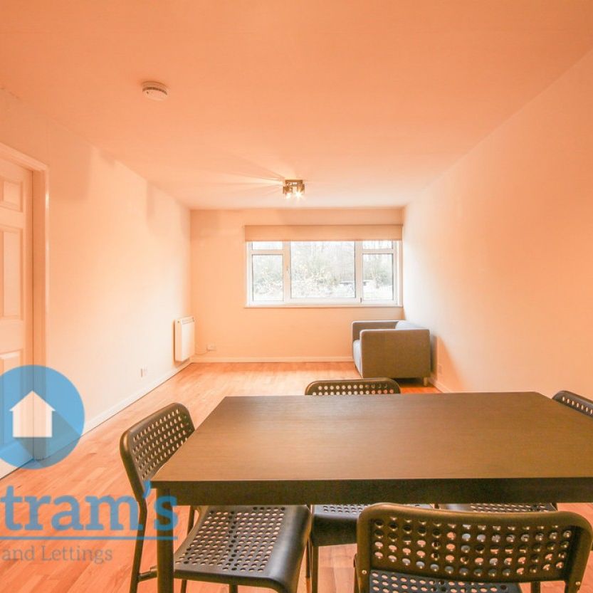 2 bed Apartment for Rent - Photo 1