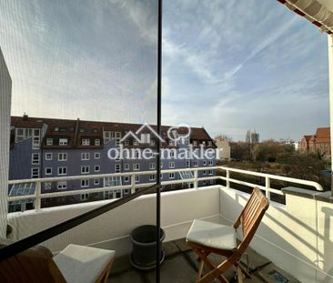 Rooftop Maisonette Retreat with Garage and Balcony - Photo 3