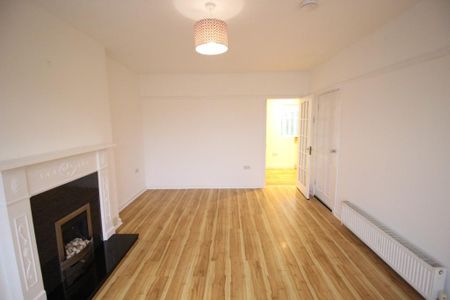 2 bedroom end of terrace house to rent - Photo 5
