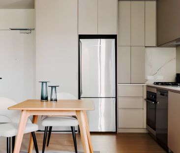 Furnished 1 bedroom - Photo 2