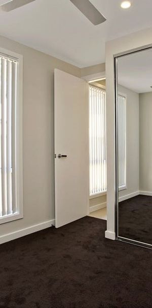 WELL PRICED 2 BEDROOM PRIVATE & STYLISH GRANNY FLAT FOR RENT - Photo 1