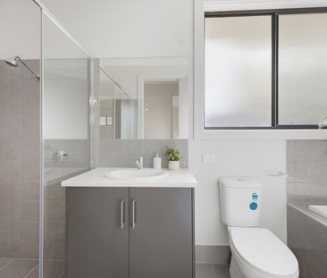 Brand New, Modern & Spacious Living - Photo 5