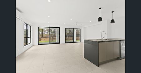 The Grange Estate Executive Homes. - Photo 2