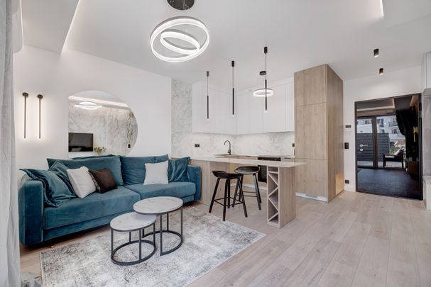 Świeżo wykończony apartament z tarasem Bemowo - Zdjęcie 1