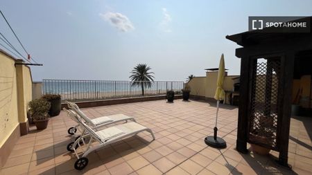 3 room luxury Apartment for rent in Castelldefels, Catalonia - Photo 4