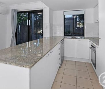 Low Maintenance Lifestyle - Photo 5