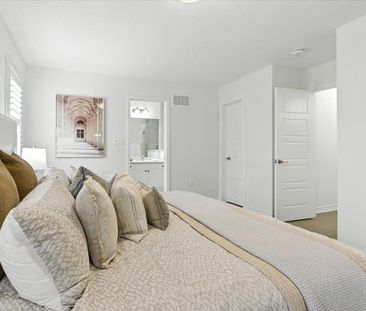 For Lease - 3303 Thunderbird Promenade, Pickering, Ontario - Photo 2