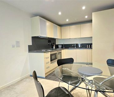Constitution Hill, Woking, Surrey, GU22 7RT - Photo 4
