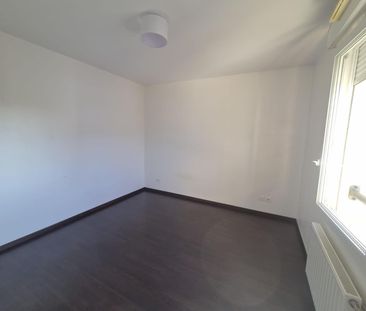 Location Appartement 2 pièces 37m² DECINES CHARPIEU 69150 - Photo 3