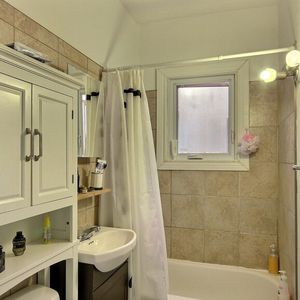 5 1/2 Appartement De 3 Chambres Et 1 SDB - Photo 3