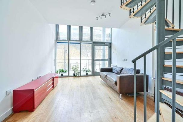 Crampton Street, Elephant And Castle, SE17 - Photo 1