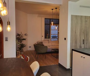 Appartement te huur - Foto 2