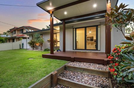 32, Sunnybay Drive, QLD, Birkdale - Photo 2