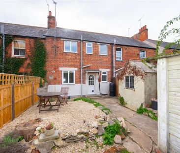 3 bedroom terraced house to rent - Photo 1