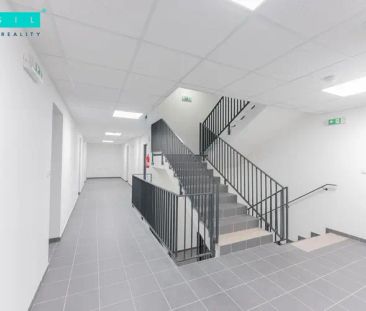 Pronájem krásného bytu v novostavbě na ulici Věry Pánkové v Olomouci - Fotografie 2