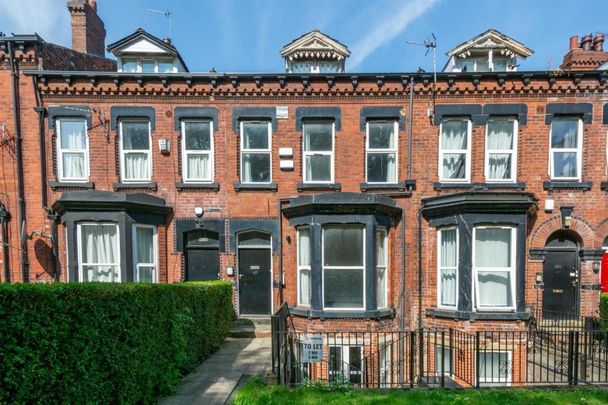 Hyde Park Road, Hyde Park, LS6 1AH - Photo 1