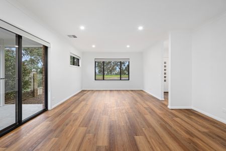Modern Home In A Tranquil Location! - Photo 4