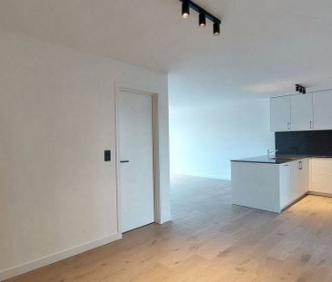 Appartement te huur in Lommel voor € 800 met 1 slaapkamer - Foto 2