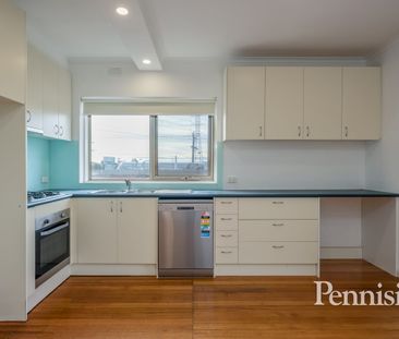 FOR LEASE BY PENNISI - Photo 3