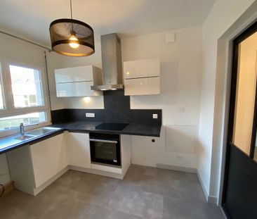 Location Appartement 4 pièces 86m² BESANCON 25000 - Photo 6