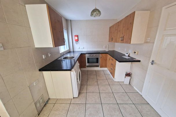 83 Farringdon Gardens, Belfast, BT14 7L - Photo 1