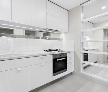 2101/500 Elizabeth Street, Melbourne - Photo 4