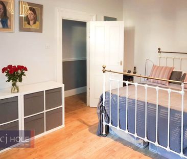 Downend Road, - Photo 6