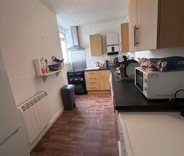 5 Radnor Street, Flat B - Photo 2