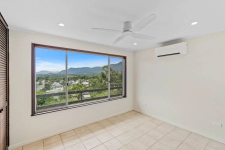 Elevated level living with breathtaking views - Photo 4