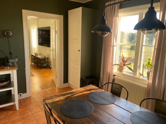 Vikhus, Västerås - Photo 1