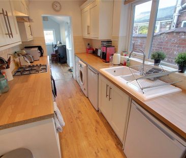 2 bedroom terraced house to rent - Photo 6