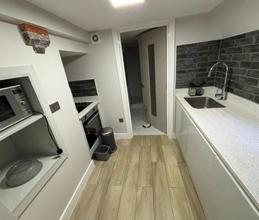 Carnarvon Road - Photo 5