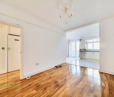 5 bedroom terraced house to rent - Photo 3