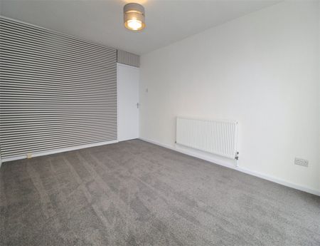 1 Bedroom Apartment To Let - Photo 3