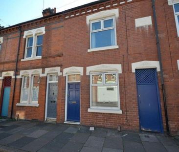 4 bedroom terraced house to rent - Photo 5