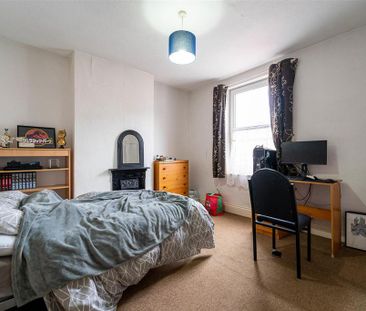 4 bedroom house to rent - Photo 1