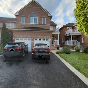 Beautiful Spacious 4 Bedroom Detached House - Photo 2