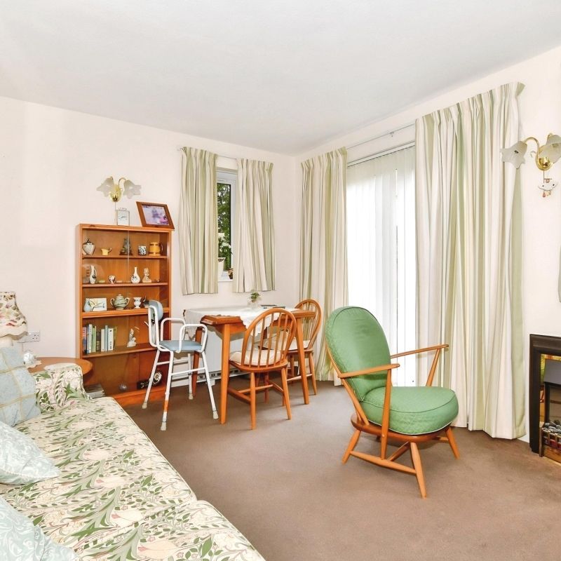 1 bedroom retirement property to rent - Photo 1