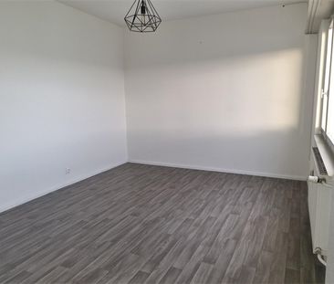 Location Appartement 20.19 M² SAINT-LOUIS 440 € - Photo 2