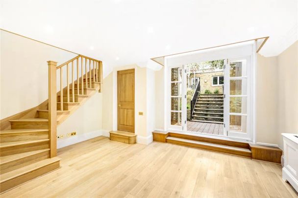 4 bedroom house in Belgravia - Photo 1