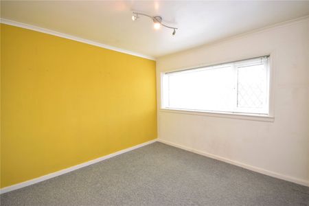 28, Sledmere Lane, Leeds, West Yorkshire, LS14 5DR - Photo 4