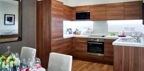 3 bedroom flat to rent - Photo 2