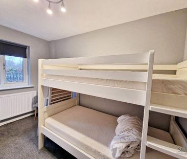 3 bedroom semi-detached house to rent - Photo 3