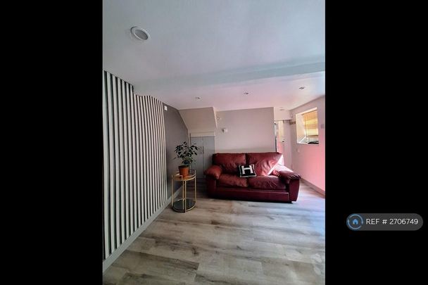 1 bedroom end of terrace house to rent - Photo 1