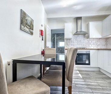 4 bedroom house to rent - Photo 4