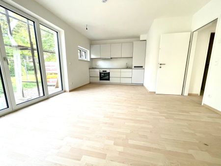 U1 LEOPOLDAU - TRAUMHAFTE WOHNUNG MIT EIGENGARTEN - IDYLLISCHE GRÜNRUHELAGE - PARKPLATZ - Photo 3